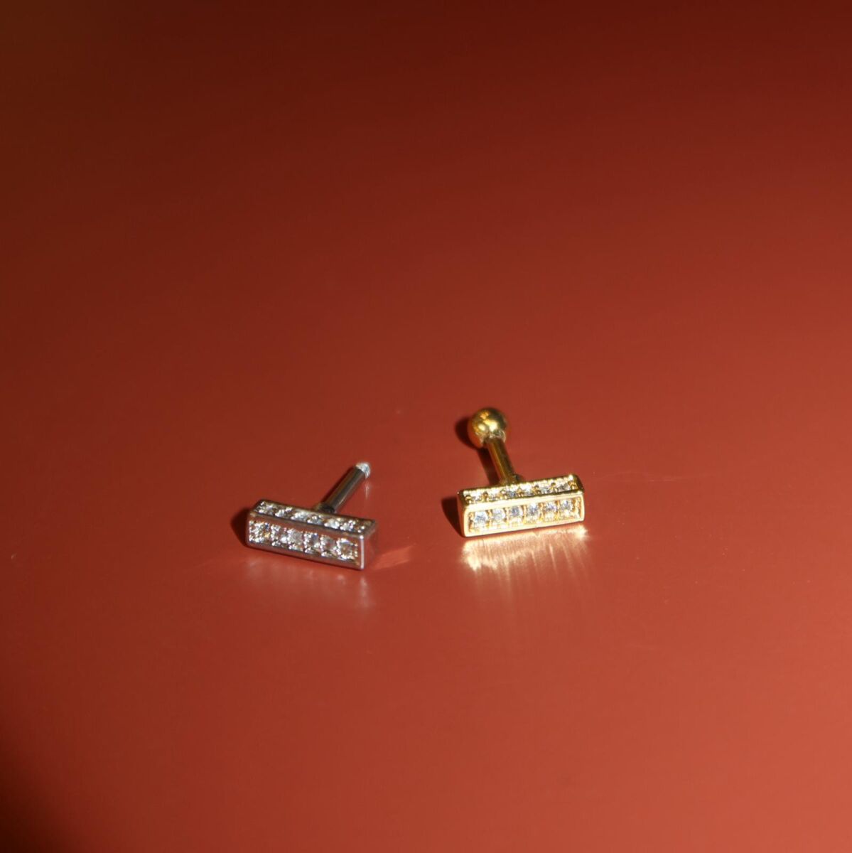 6 Taşlı Çubuk Piercing - 1