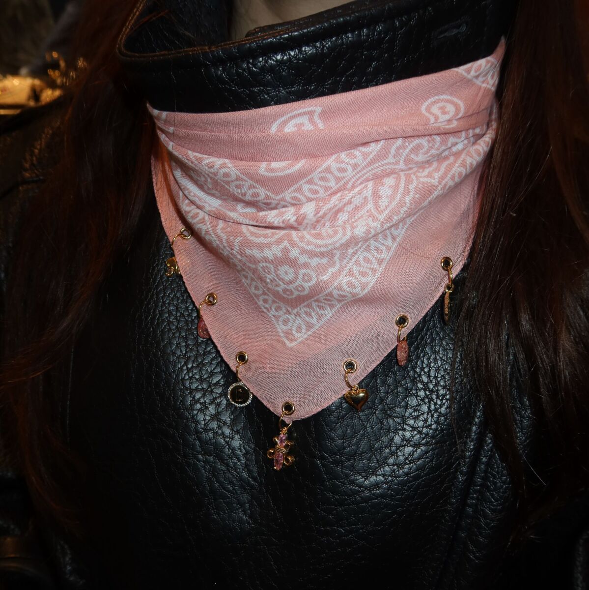 7 Charmlı Fular - 3