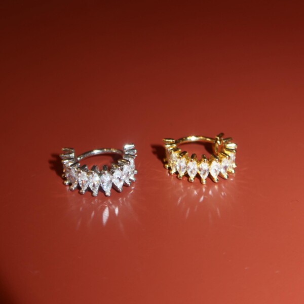 Badem Taşlı Rook Piercingi - Fi Season