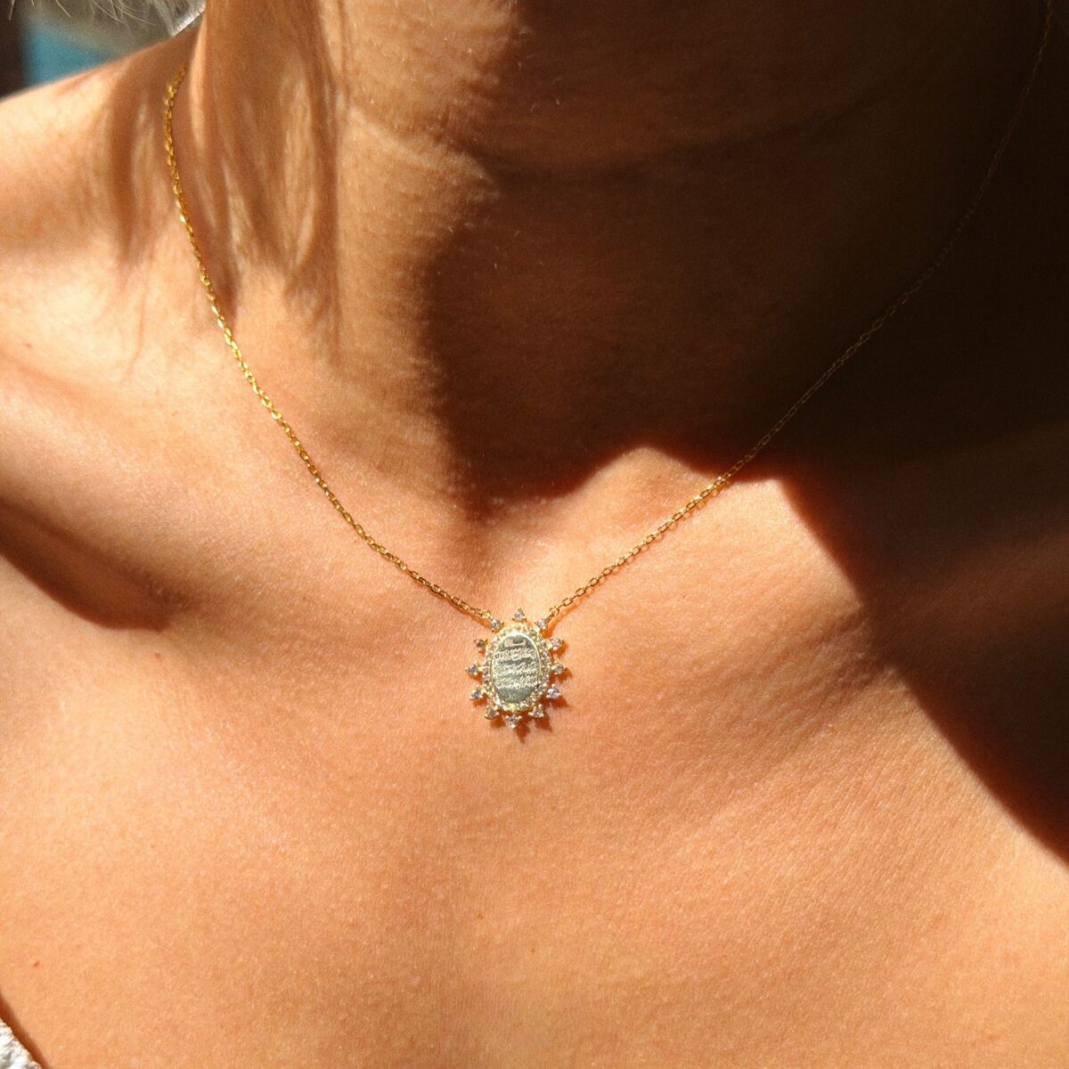 Beyaz Taşlı Dua Yazılı Kolye | 925 Gümüş - 1