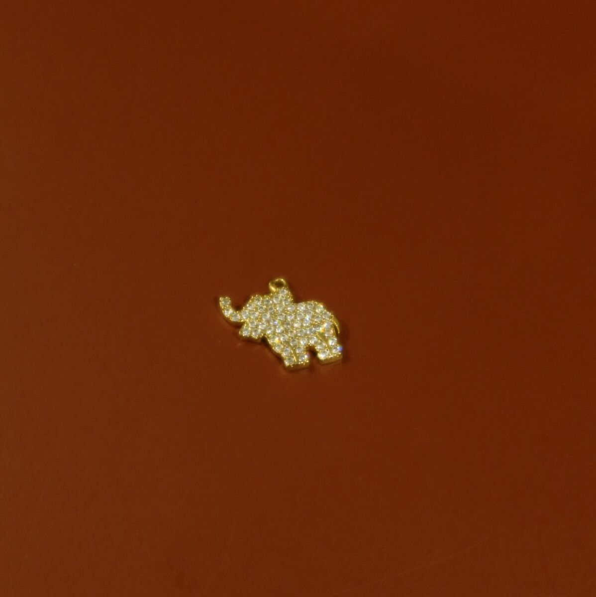 Beyaz Taşlı Fil Figürlü Charm - 1