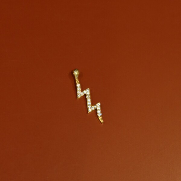 Beyaz Taşlı Şimşek Charm - 1