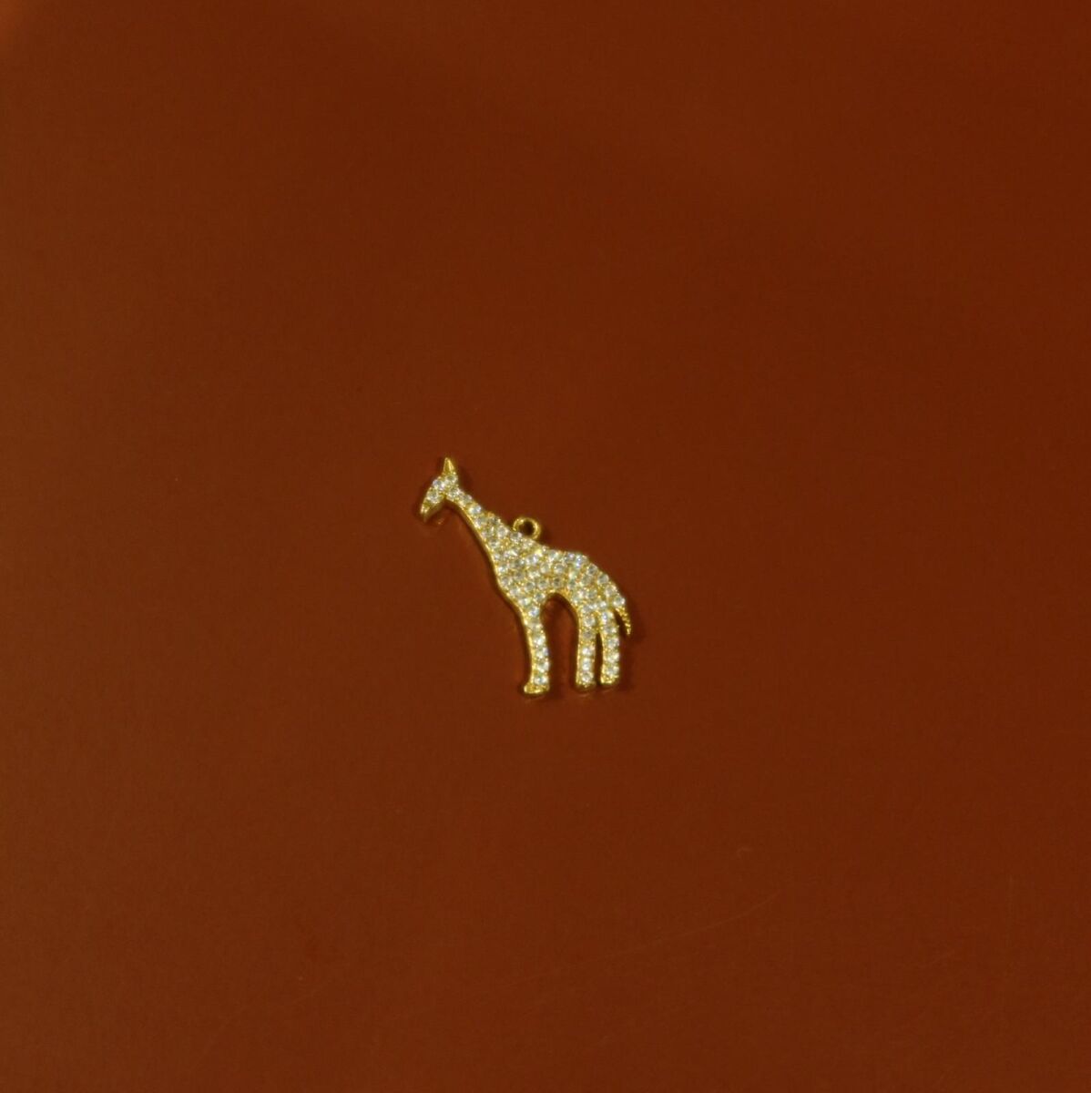 Beyaz Taşlı Zürafa Figürlü Charm - 1