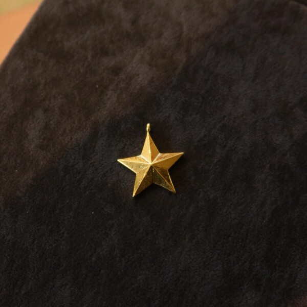 Büyük Yıldız Figürlü Charm - Fi Season