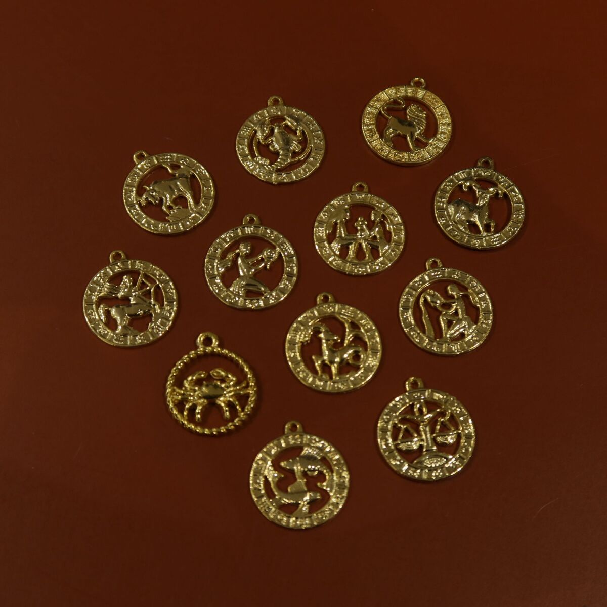 Daire Burç Charm - 1