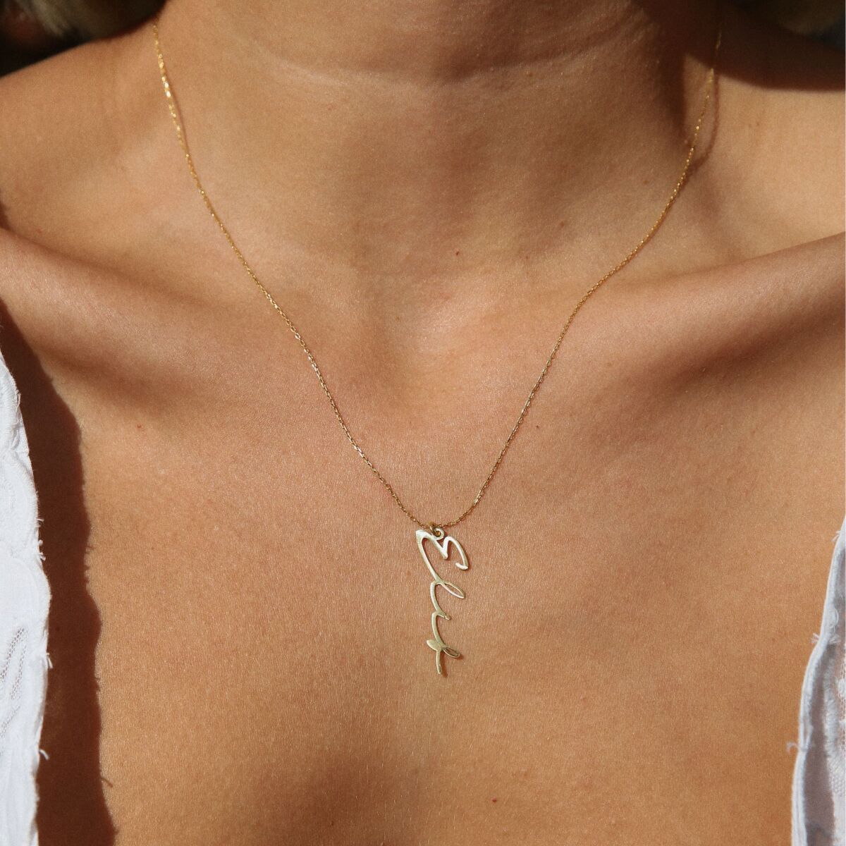 Dikey İsim Kolye | 14 Ayar Altın - 1