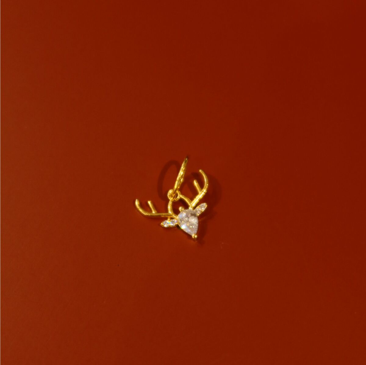 Geyik Figürlü Charm - 1