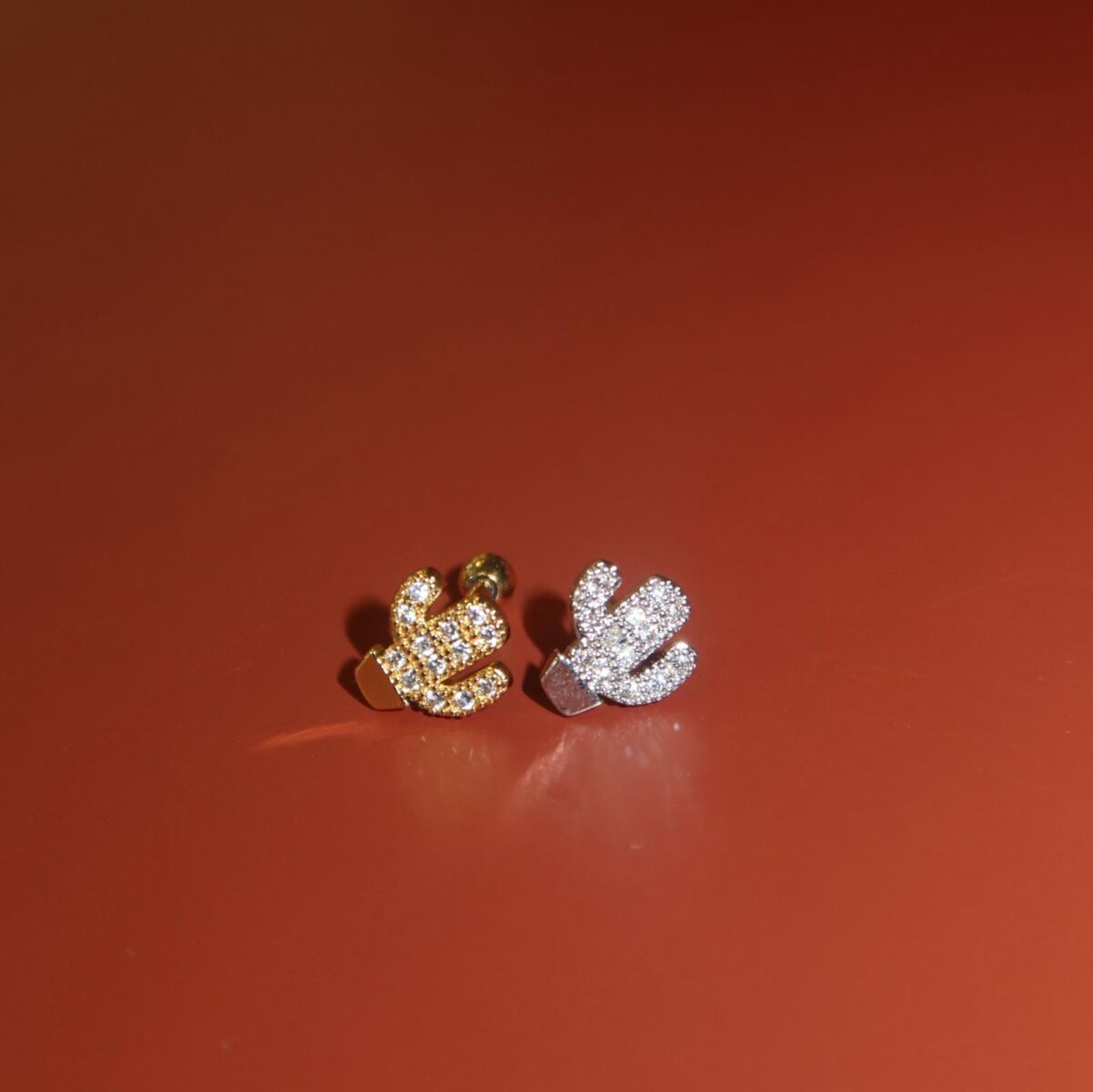 Kaktüs Figürlü Piercing - 1