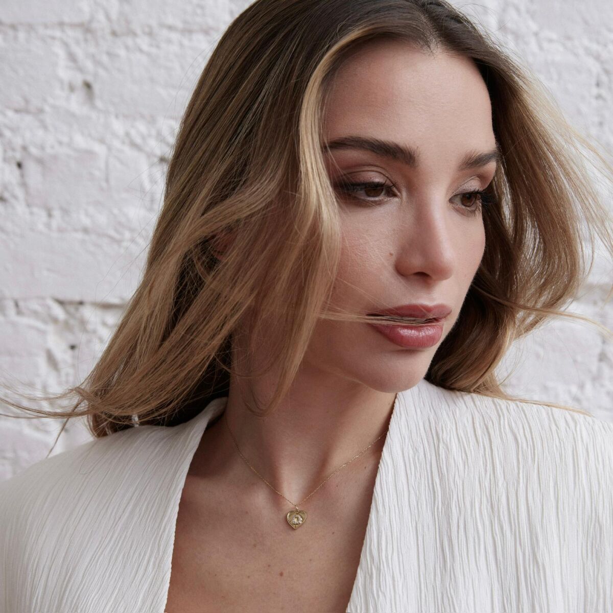 Kalpli Harf Kolye | 14 Ayar Altın - 3