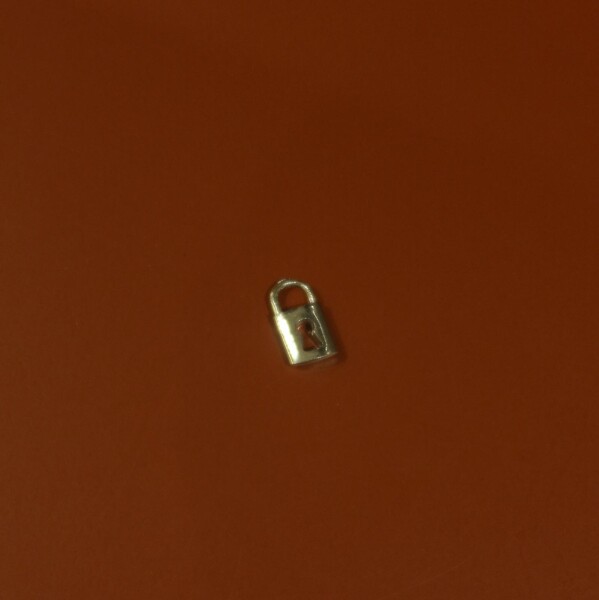 Kilit Figürlü Charm - 1