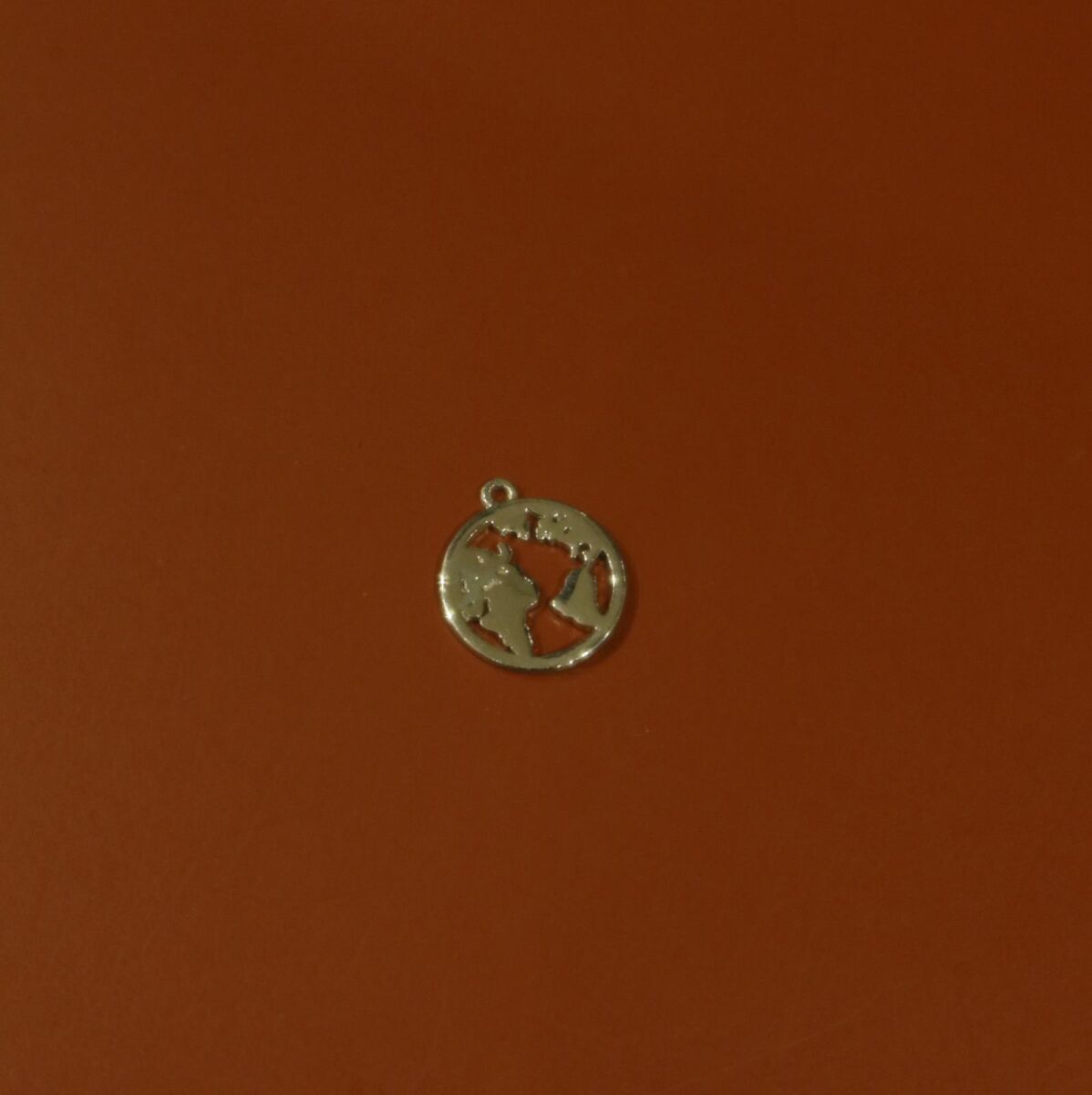 Küçük Dünya Figürlü Charm - 1