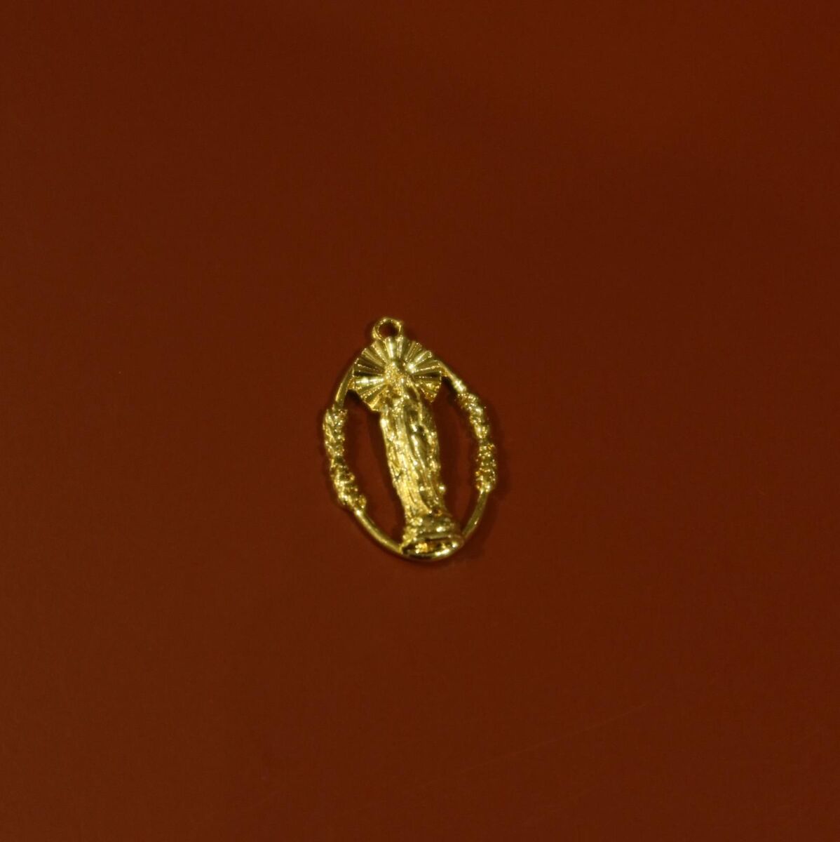 Oval Madalyon Charm - 1