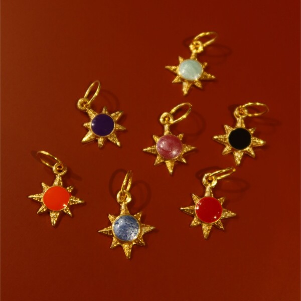 Mineli Güneş Figürlü Charm - Fi Season