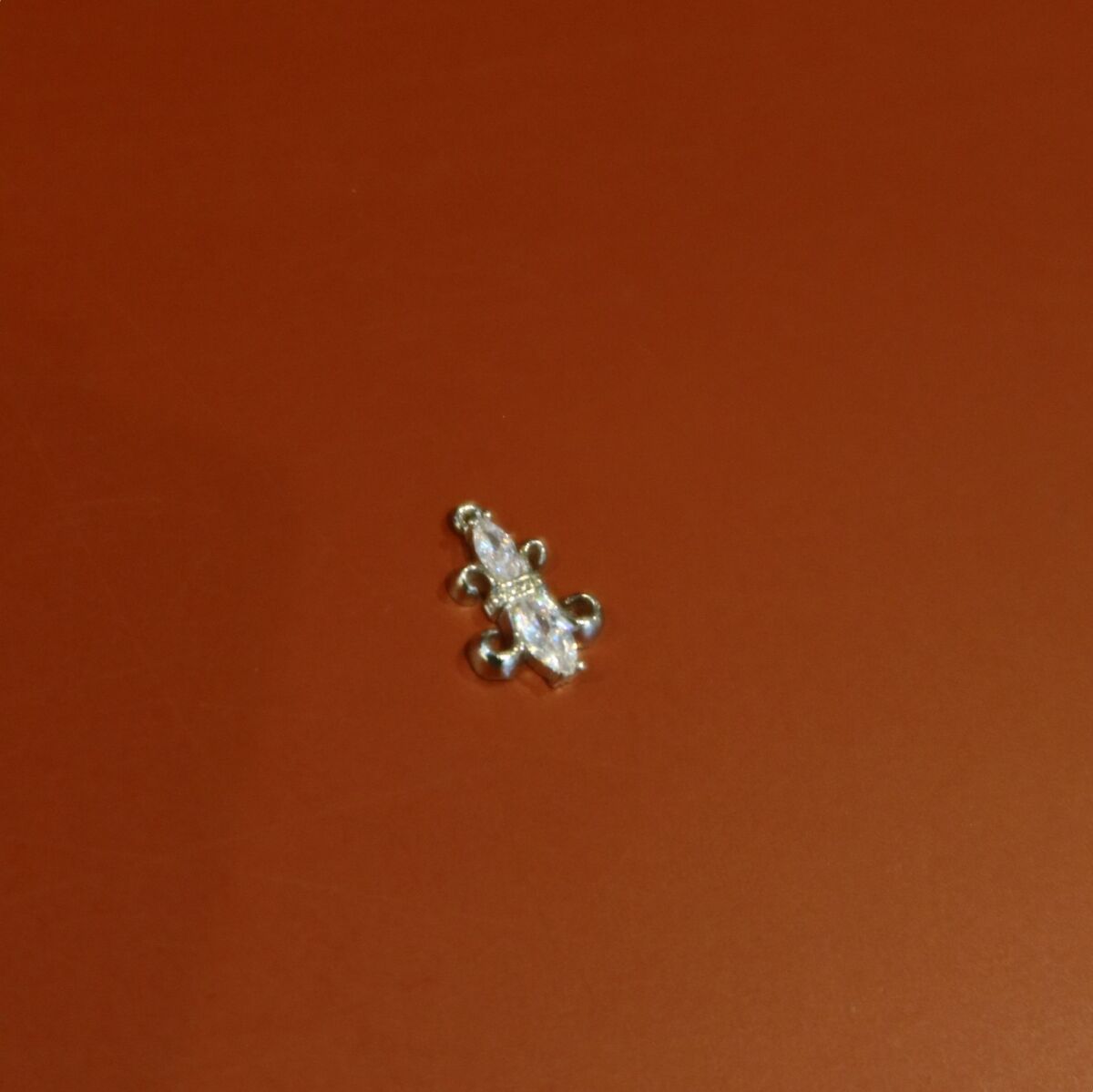 Pembe Taşlı Fransız Zambağı Figürlü Charm - 2