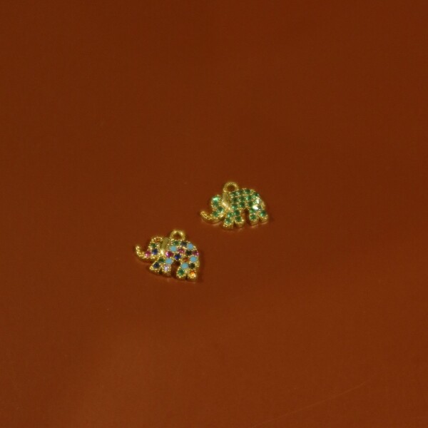 Renkli Fil Figürlü Charm - 1