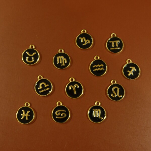 Siyah Mineli Burç Charm - Fi Season