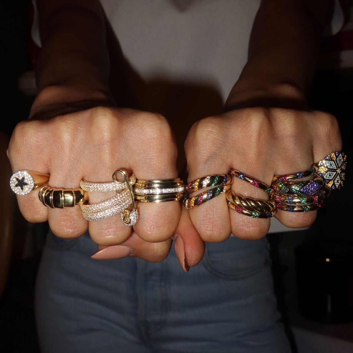 Tamamı Beyaz Taşlı İğne Figürlü Yüzük | 925 Gümüş - 2