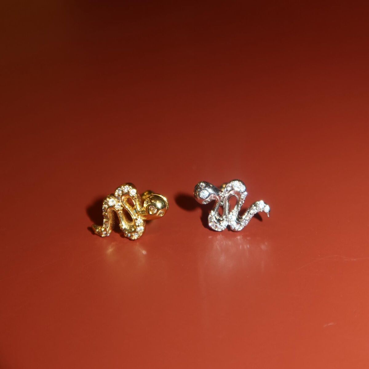 Taşlı Geniş Yılan Piercing - 1