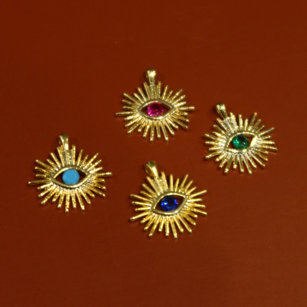 Taşlı Göz Figürlü Charm - 1