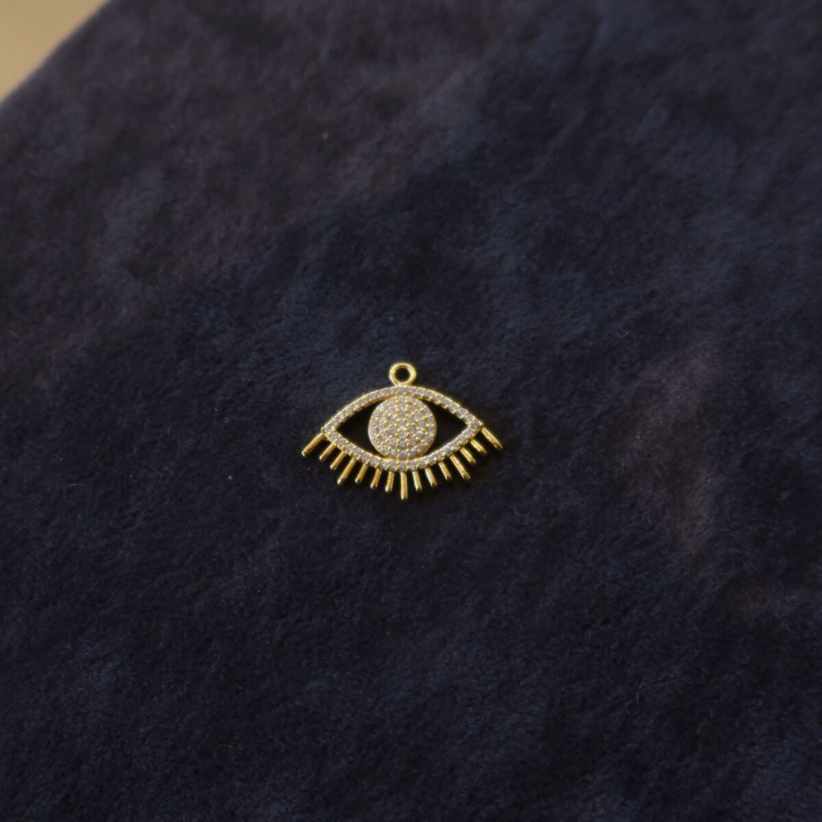 Taşlı Göz Figürlü Charm - 1