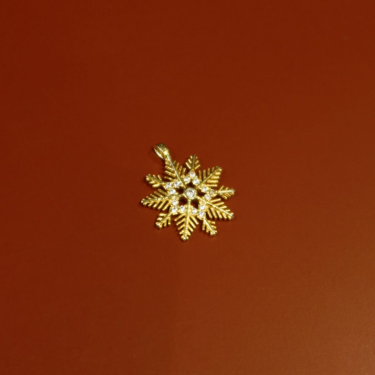 Taşlı Kar Tanesi Figürlü Charm - 1