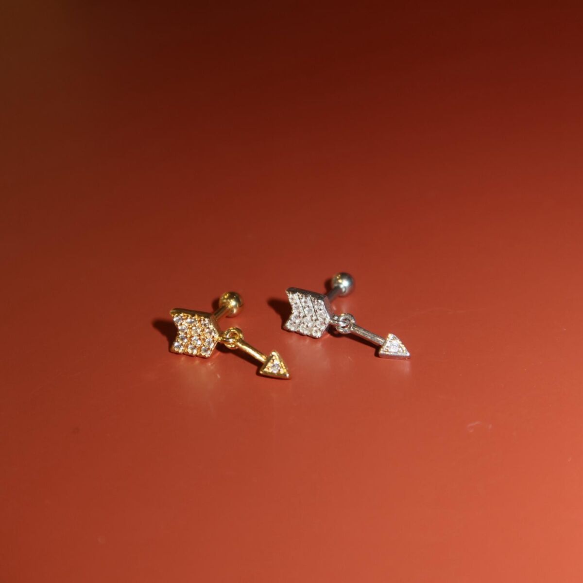 Taşlı Ok Figürlü Piercing - 1