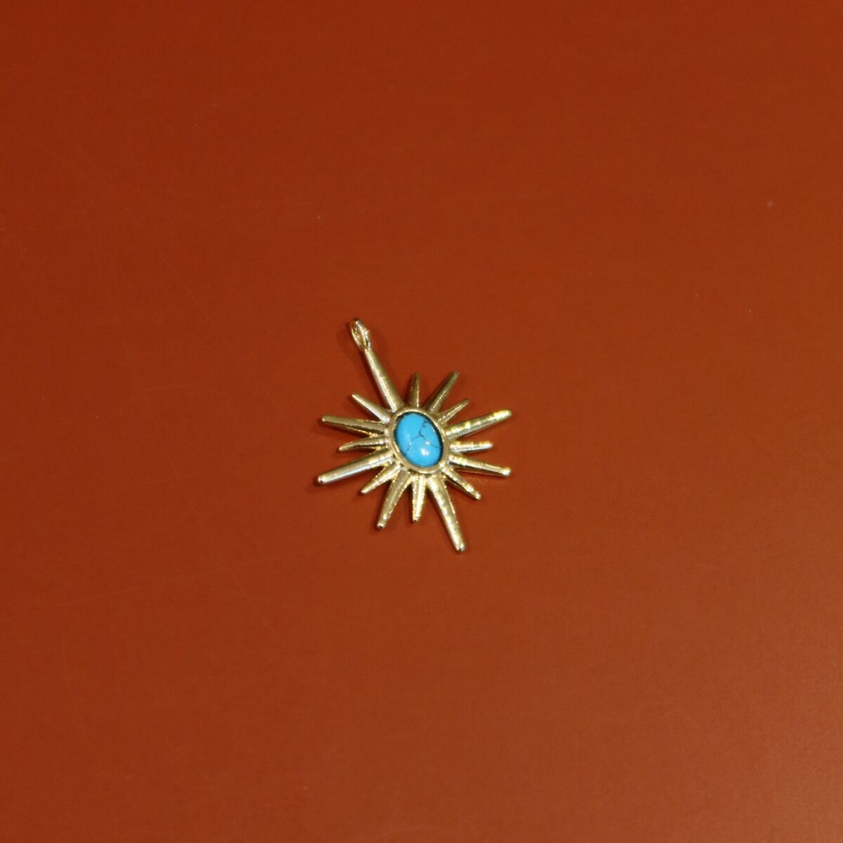 Turkuaz Taşlı Kutup Yıldızı Figürlü Charm - 1