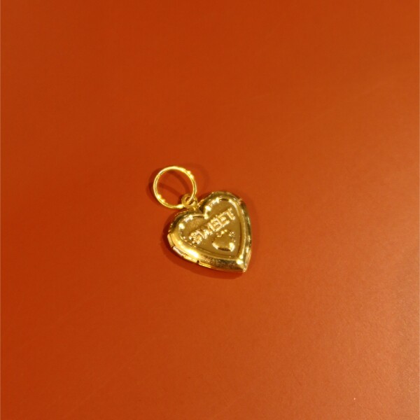 Yazılı Kalp Figürlü Charm - Fi Season