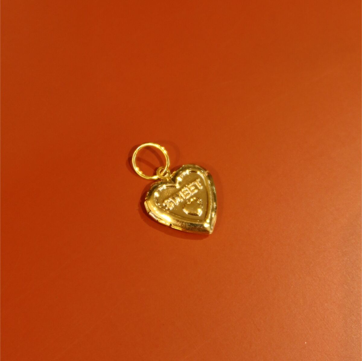 Yazılı Kalp Figürlü Charm - 1